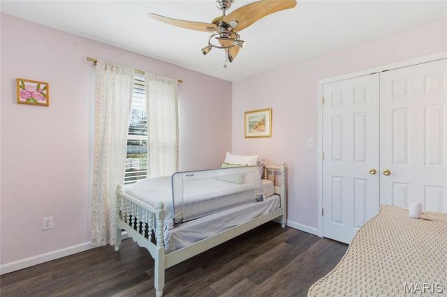 887 Dickson Street, St Louis, MO 63122