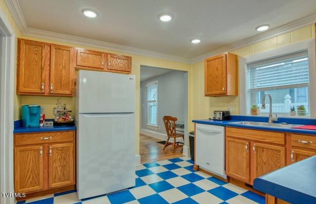 1200 Anderson Street, Bristol, TN 37620