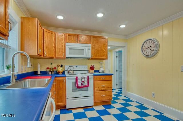 1200 Anderson Street, Bristol, TN 37620