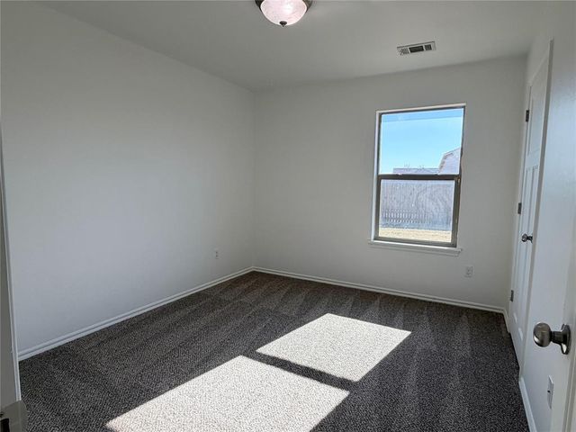 13300 SW 4th Terrace, Yukon, OK 73099