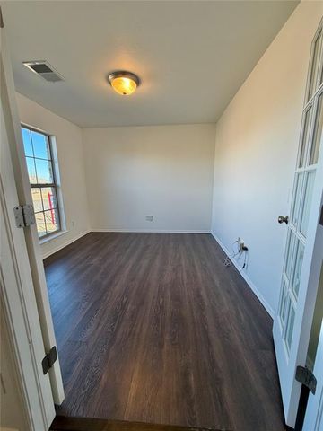 13300 SW 4th Terrace, Yukon, OK 73099