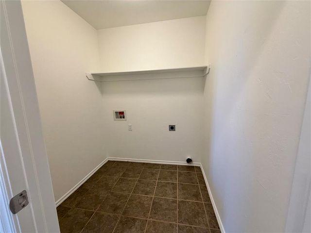 13300 SW 4th Terrace, Yukon, OK 73099