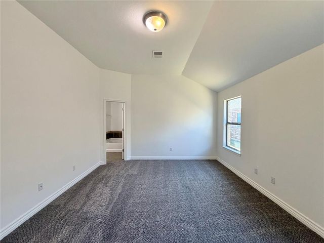 13300 SW 4th Terrace, Yukon, OK 73099