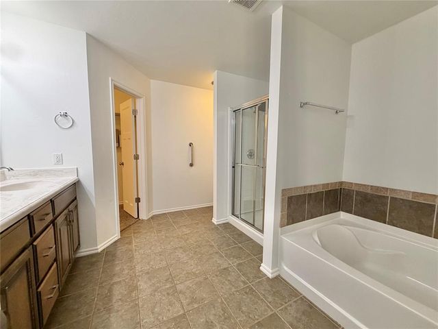 13300 SW 4th Terrace, Yukon, OK 73099