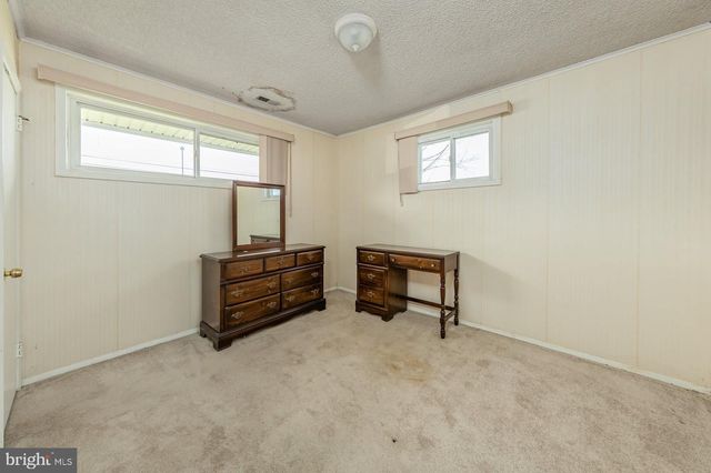 1037 MONMOUTH RD, Deptford, NJ 08096