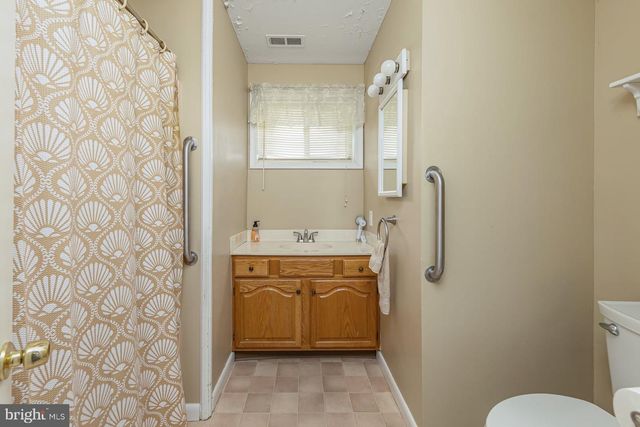 1037 MONMOUTH RD, Deptford, NJ 08096