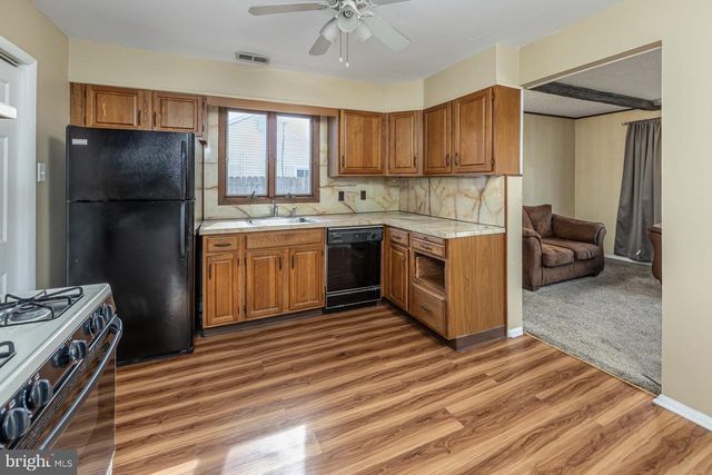 1037 MONMOUTH RD, Deptford, NJ 08096