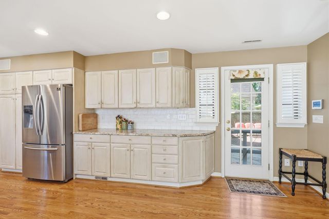 227 S Chesterfield Road, Columbus, OH 43209