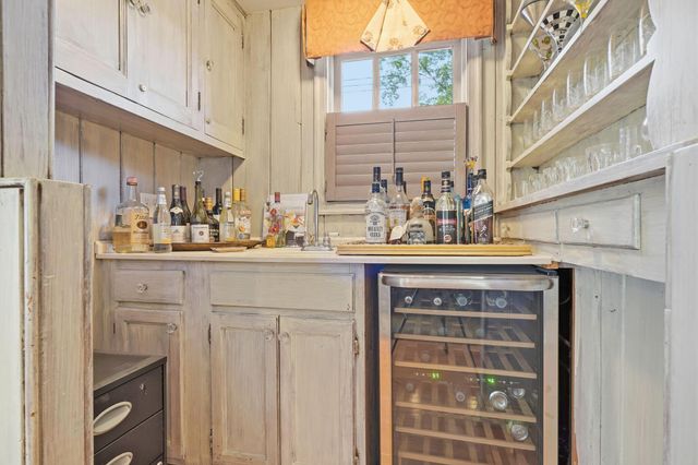 227 S Chesterfield Road, Columbus, OH 43209