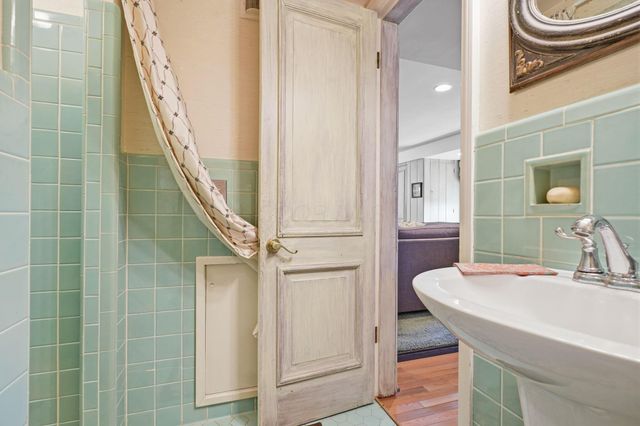 227 S Chesterfield Road, Columbus, OH 43209