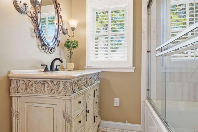 227 S Chesterfield Road, Columbus, OH 43209