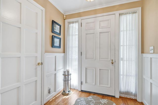 227 S Chesterfield Road, Columbus, OH 43209