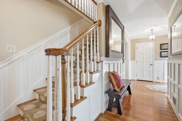227 S Chesterfield Road, Columbus, OH 43209