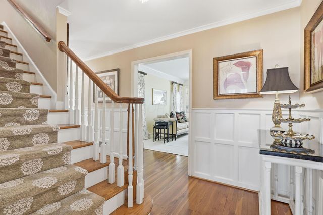 227 S Chesterfield Road, Columbus, OH 43209