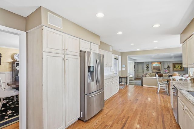 227 S Chesterfield Road, Columbus, OH 43209