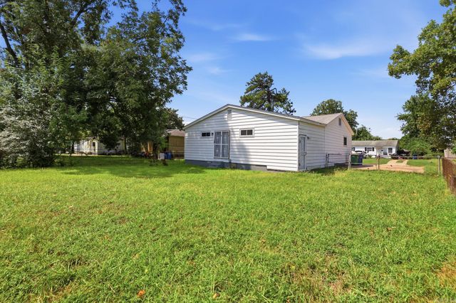 2108 Whyte Drive, North Little Rock, AR 72117