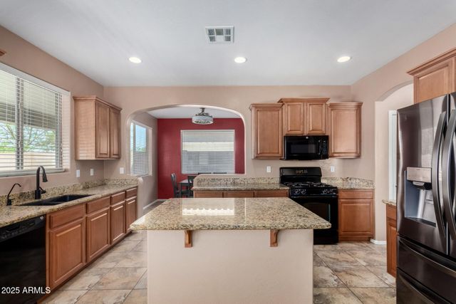 36114 W VERA CRUZ Drive, Maricopa, AZ 85138