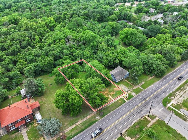 506 E Main Street, Denison, TX 75021