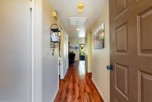 120 Willow Lake Drive, Palm Desert, CA 92260