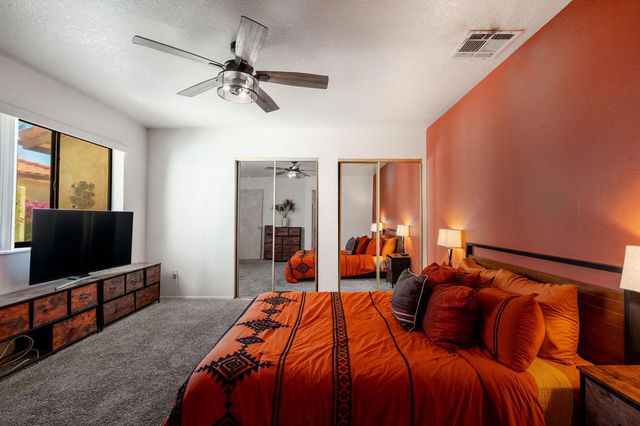 120 Willow Lake Drive, Palm Desert, CA 92260