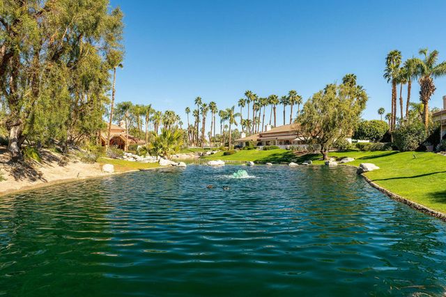 120 Willow Lake Drive, Palm Desert, CA 92260