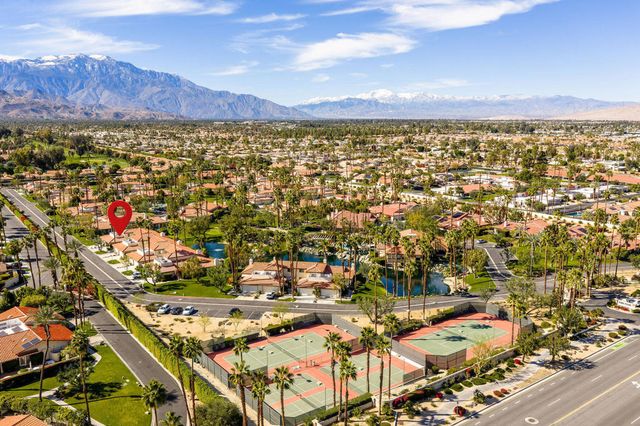 120 Willow Lake Drive, Palm Desert, CA 92260