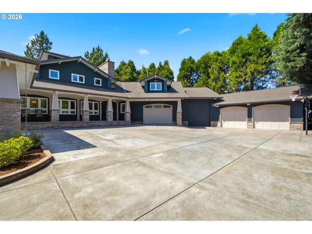 19335 SUNCREST Dr, West Linn, OR 97068