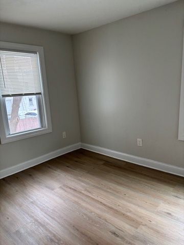 144 Early Street, Providence, RI 02907