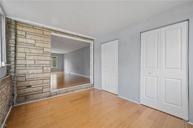 126 8th Ave, Ross Twp, PA 15229