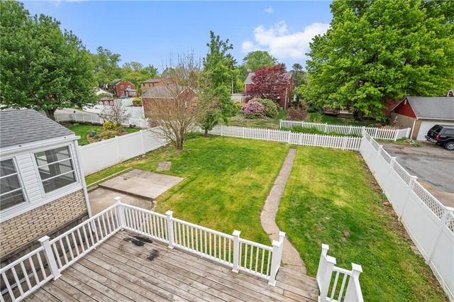 126 8th Ave, Ross Twp, PA 15229