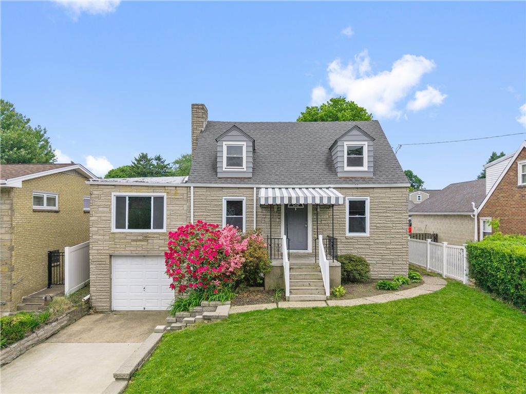 126 8th Ave, Ross Twp, PA 15229