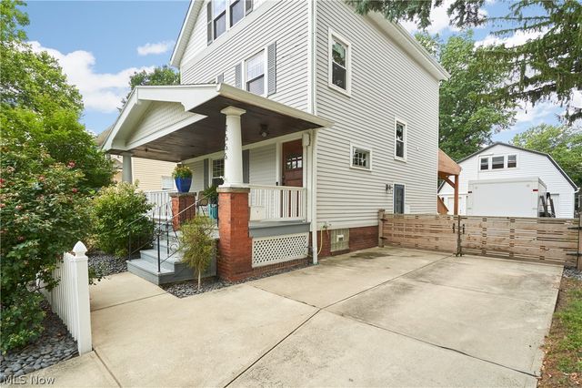 1666 Lincoln Avenue, Lakewood, OH 44107