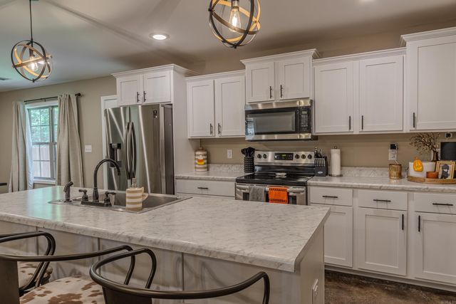 1201 William Hall, Paragould, AR 72450