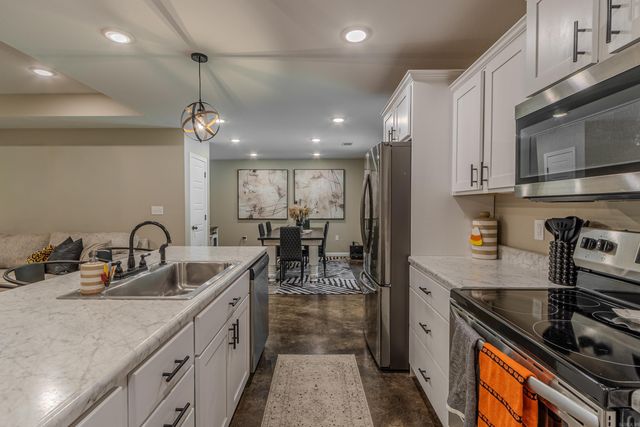 1201 William Hall, Paragould, AR 72450