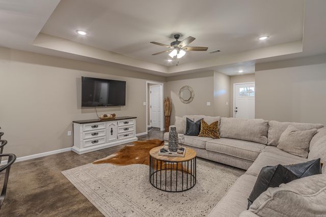 1201 William Hall, Paragould, AR 72450