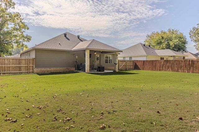 1201 William Hall, Paragould, AR 72450