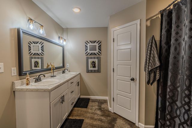 1201 William Hall, Paragould, AR 72450