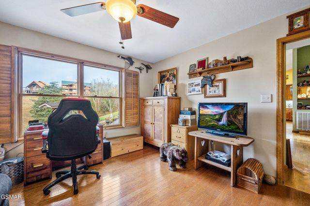 1728 Morning View Lane, Sevierville, TN 37876