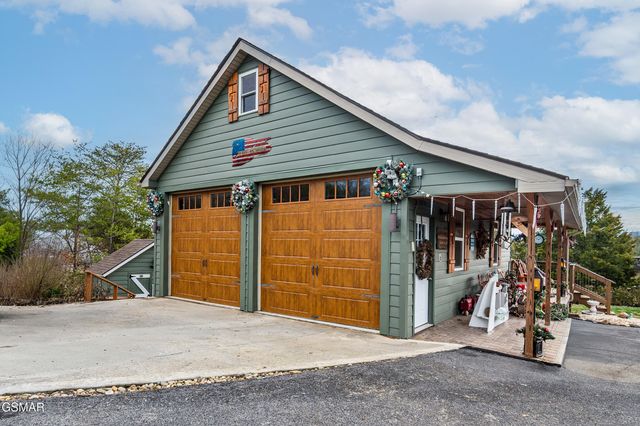 1728 Morning View Lane, Sevierville, TN 37876