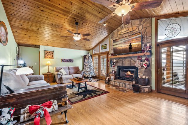 1728 Morning View Lane, Sevierville, TN 37876