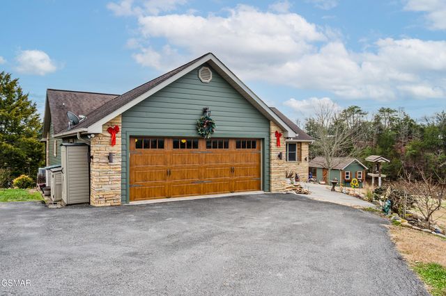 1728 Morning View Lane, Sevierville, TN 37876