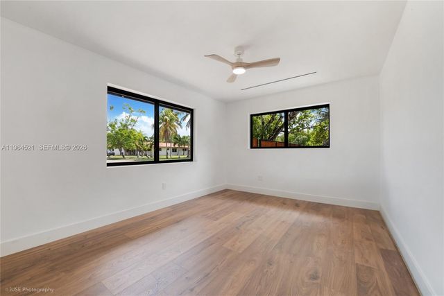 8270 SW 130th St, Pinecrest, FL 33156