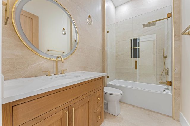 314 shoreview Drive, Chesnee, SC 29323