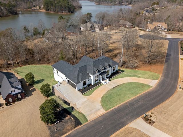 314 shoreview Drive, Chesnee, SC 29323