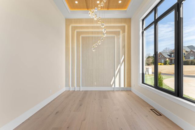 314 shoreview Drive, Chesnee, SC 29323