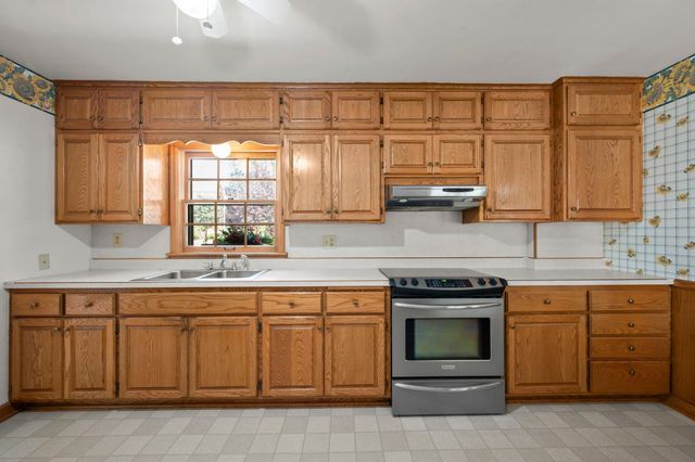 4366 Thomas Avenue N, Minneapolis, MN 55412