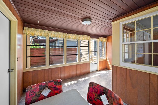 4366 Thomas Avenue N, Minneapolis, MN 55412
