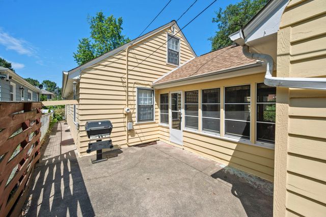 4366 Thomas Avenue N, Minneapolis, MN 55412
