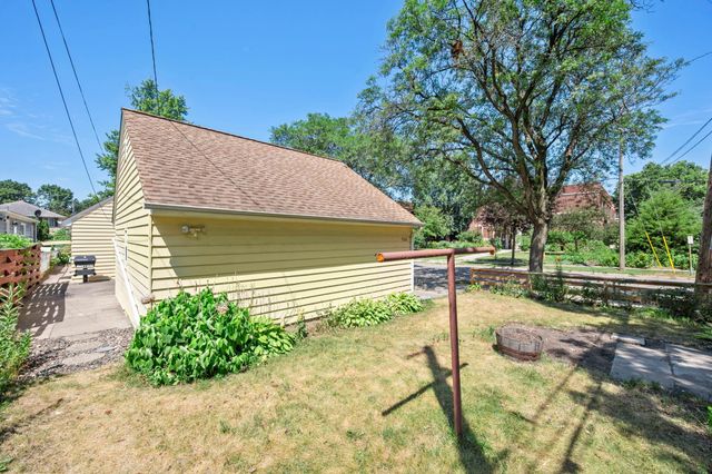 4366 Thomas Avenue N, Minneapolis, MN 55412