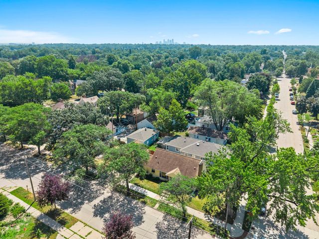 4366 Thomas Avenue N, Minneapolis, MN 55412